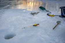 Правила безопасного поведения на водных объектах в период ледостава