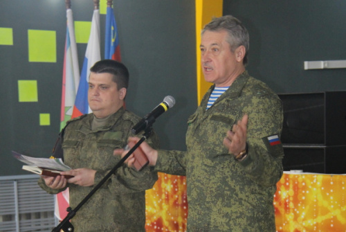 Рассказали о военной службе по контракту