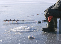 Безопасность на льду - главное на зимней рыбалке