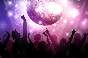 «Золотые хиты 90-х. Версия 2.0», юбилейный музыкальный вечер с кавер-дуэтом «Леди Хит». 16+