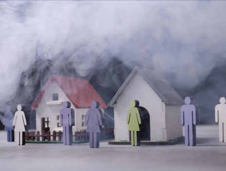 Способы защиты и порядок действия при нахождении в зоне задымления