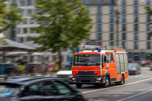 Уступайте дорогу спецтранспорту!