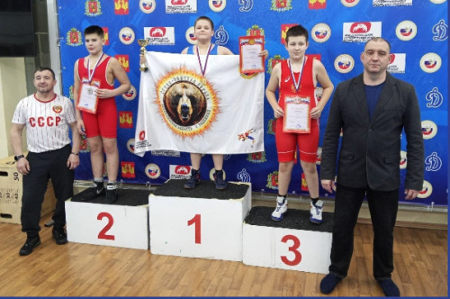 Открытый ковер по спортивной борьбе